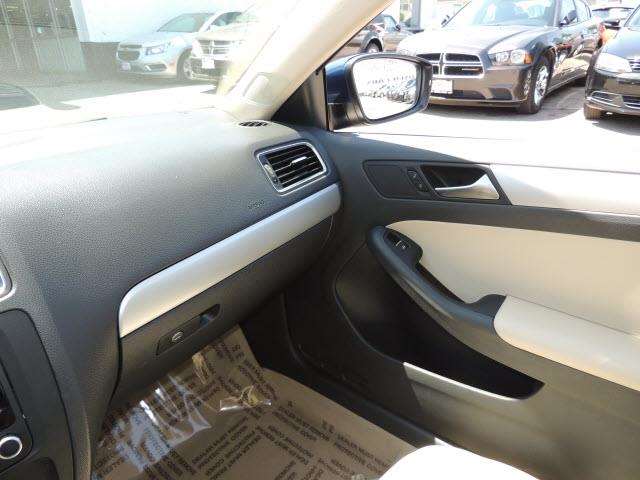 2013 Volkswagen Jetta 